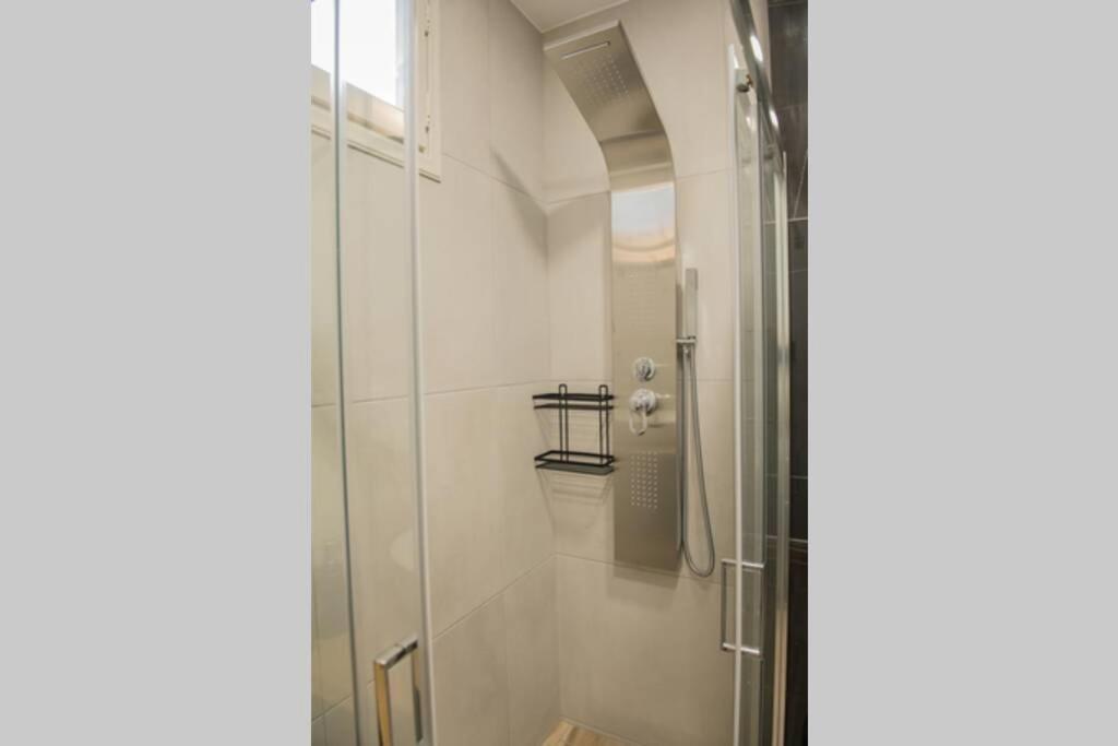 Elegant In The Heart Of Appartement Héraklion